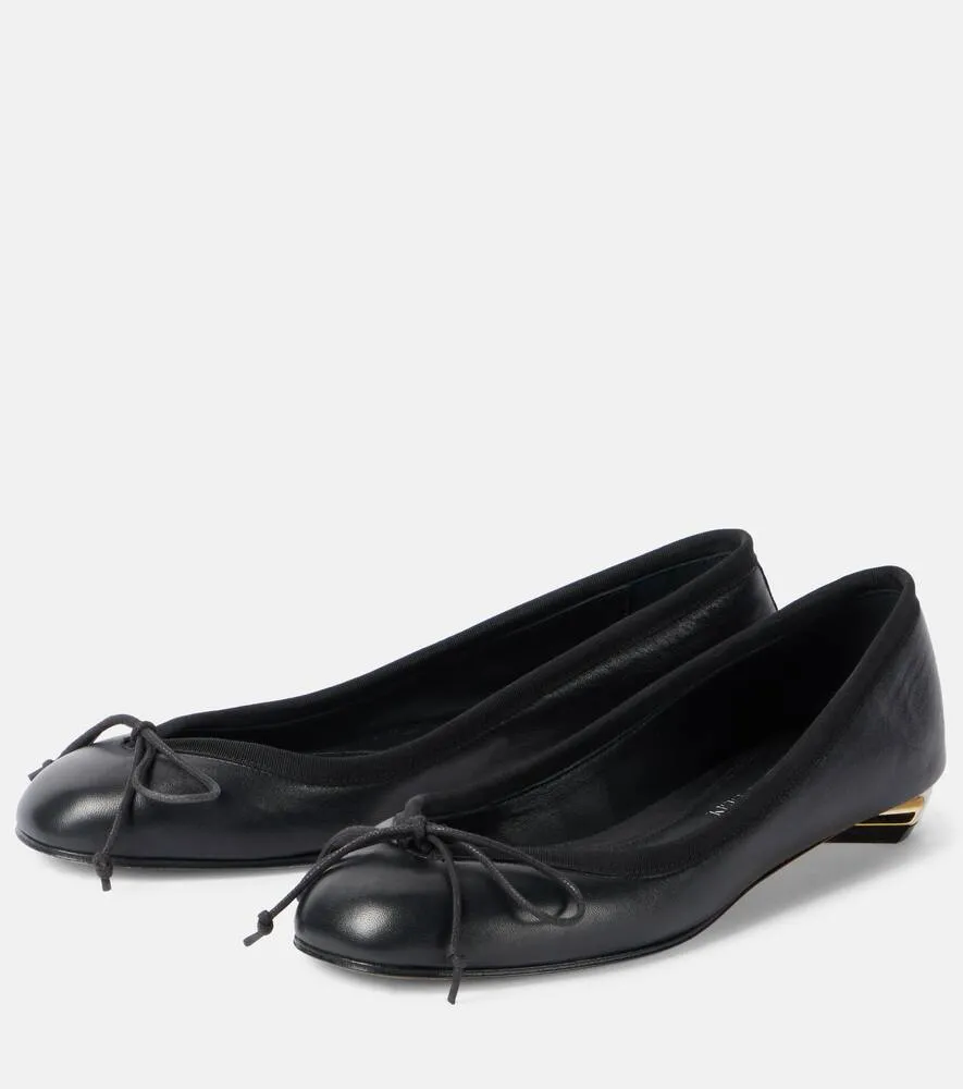 Alexander McQueen Armadillo bow-detail leather pumps