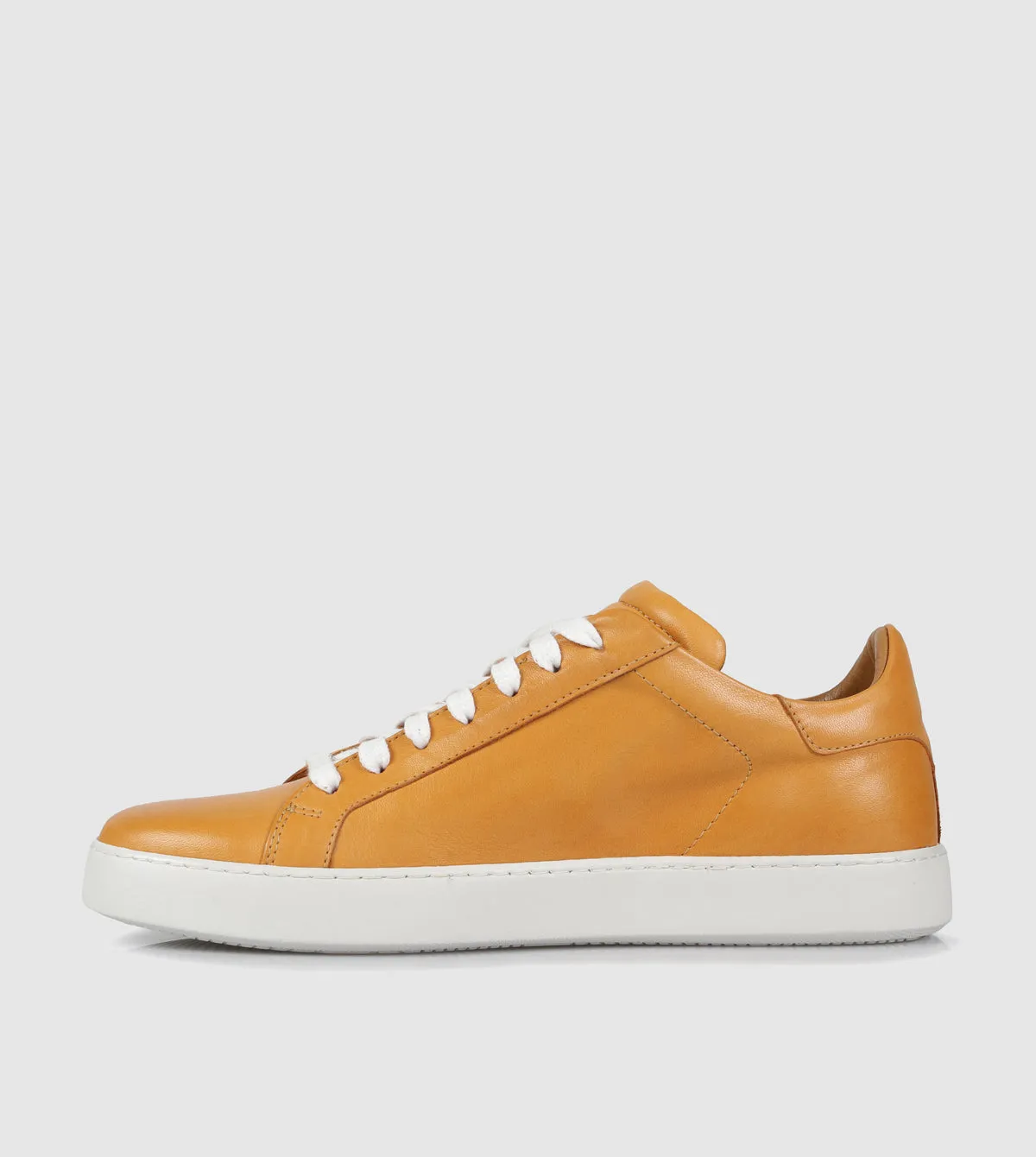 Alfons Low Top sneakers by Brando