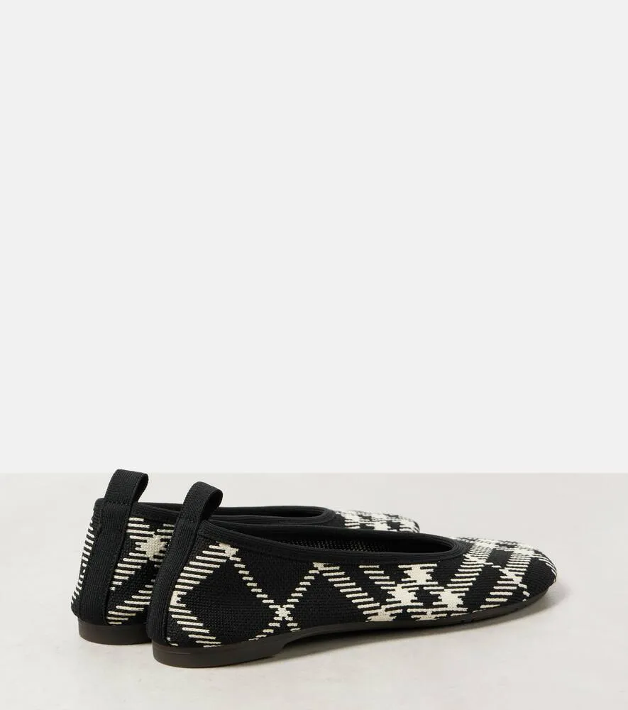 Burberry Leather ballet flats