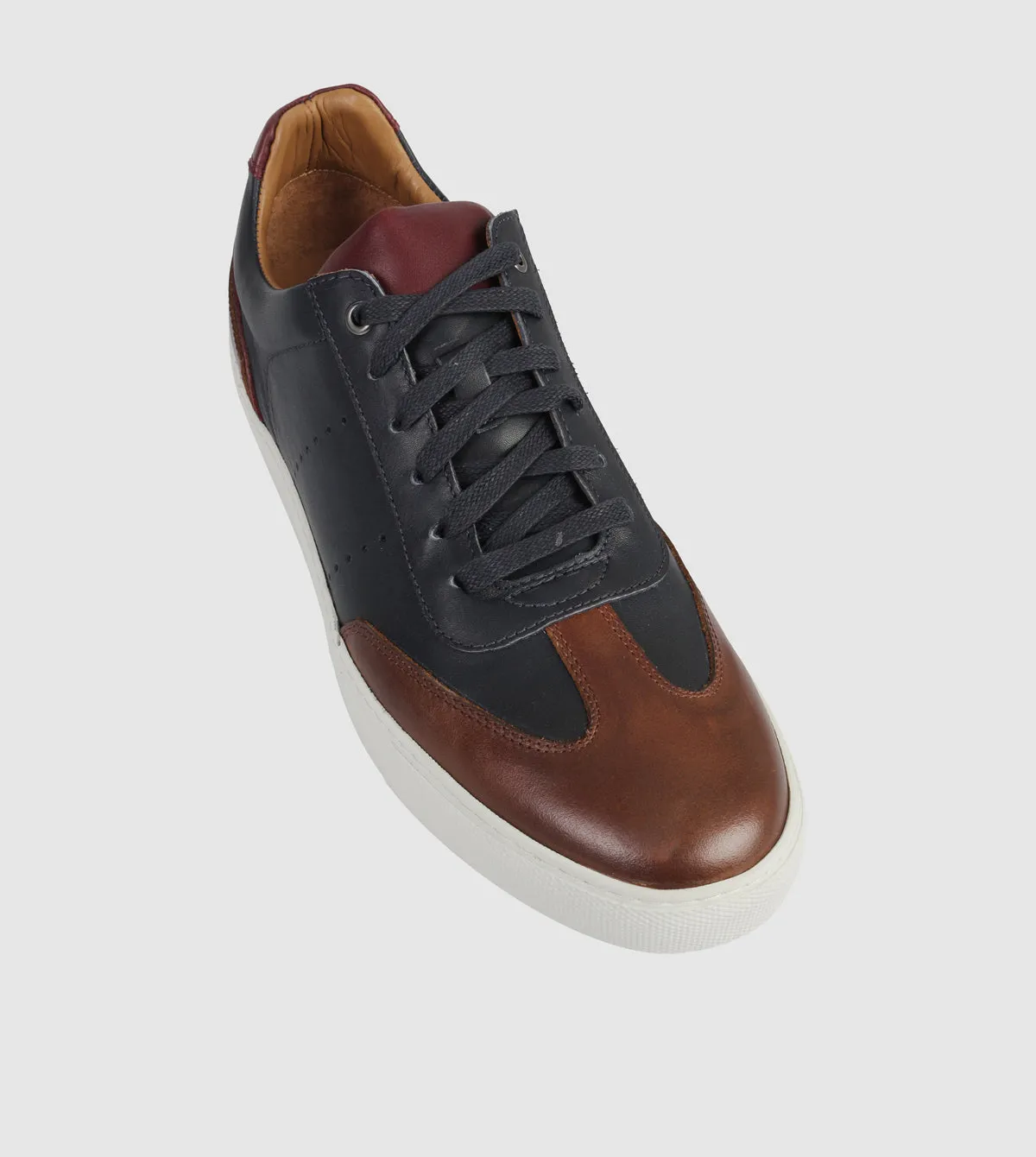 Colter Low Top sneakers by Brando