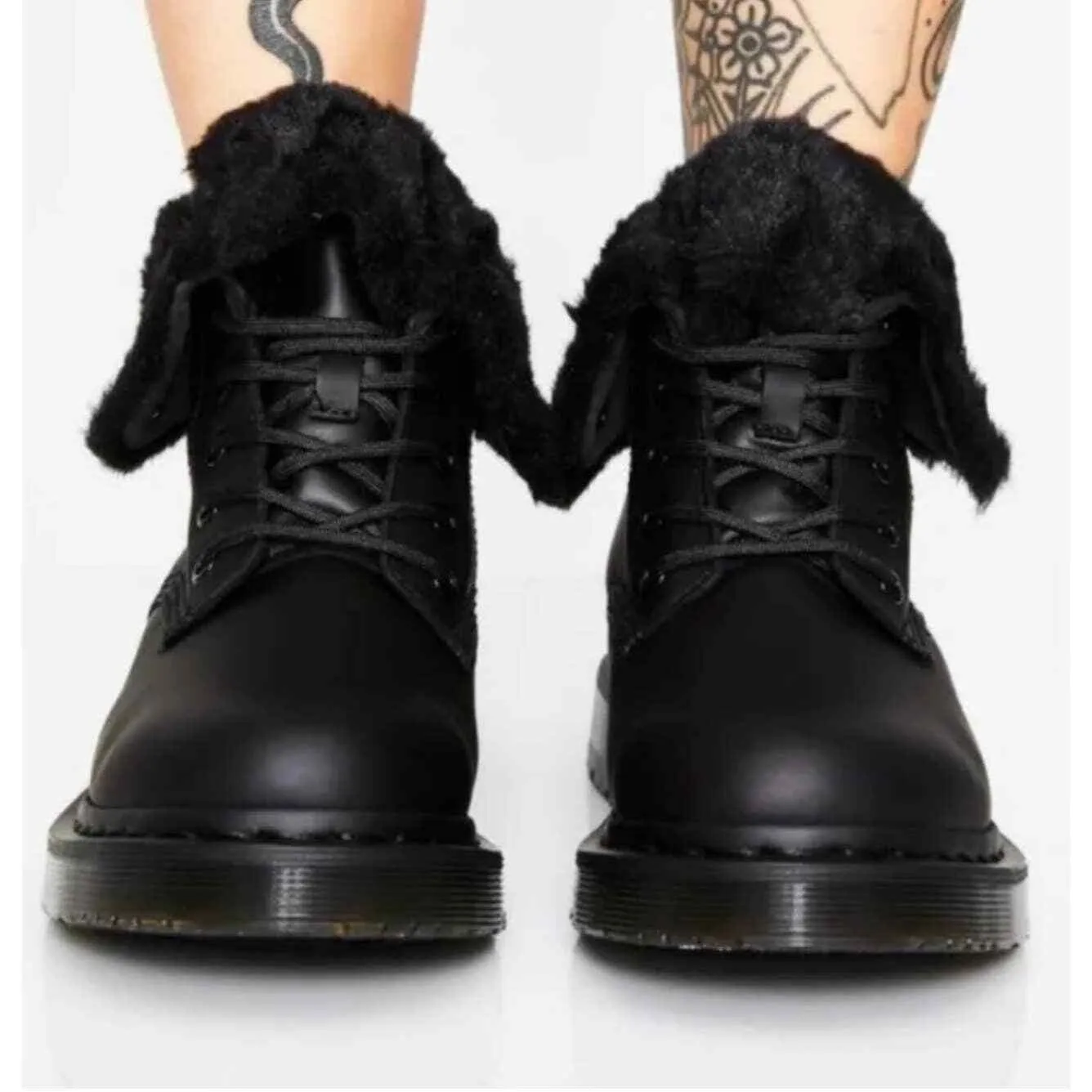 Dr Martens Kolbert Snowplow Waxy Faux Fur Waterproof Boots Size 6 New
