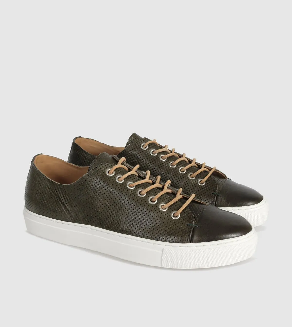 Eagan Low Top sneakers by Brando