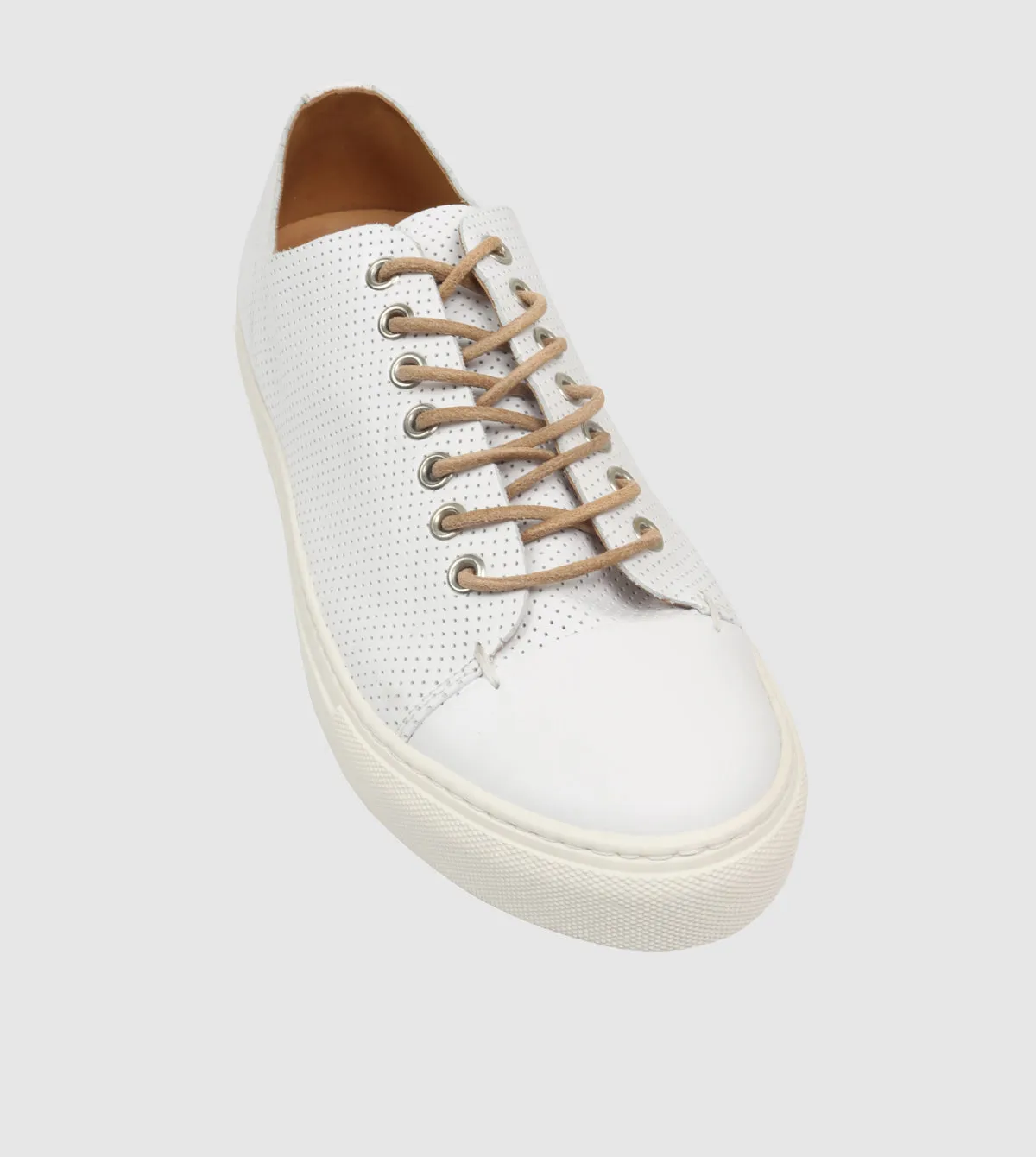 Eagan Low Top sneakers by Brando