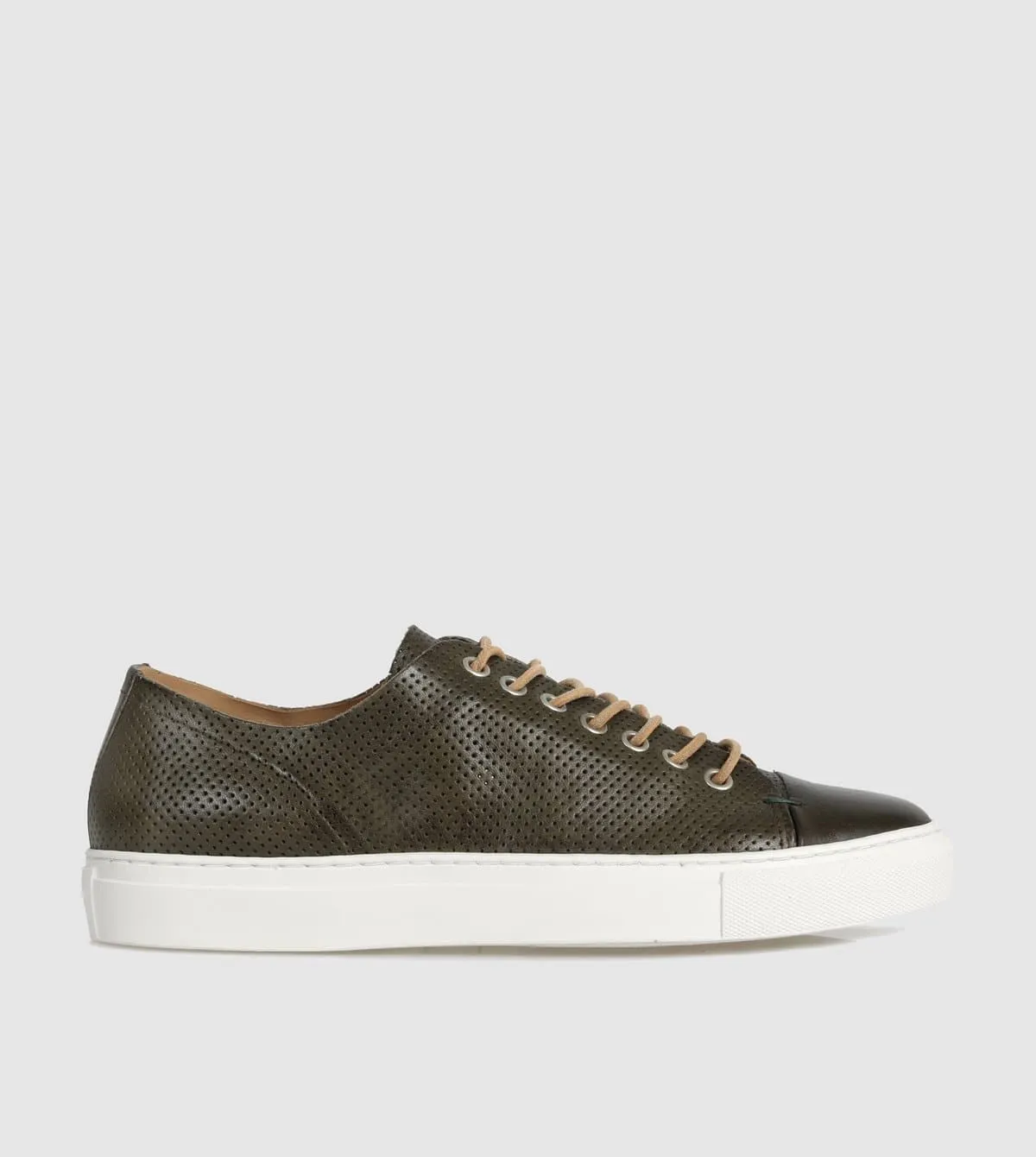 Eagan Low Top sneakers by Brando