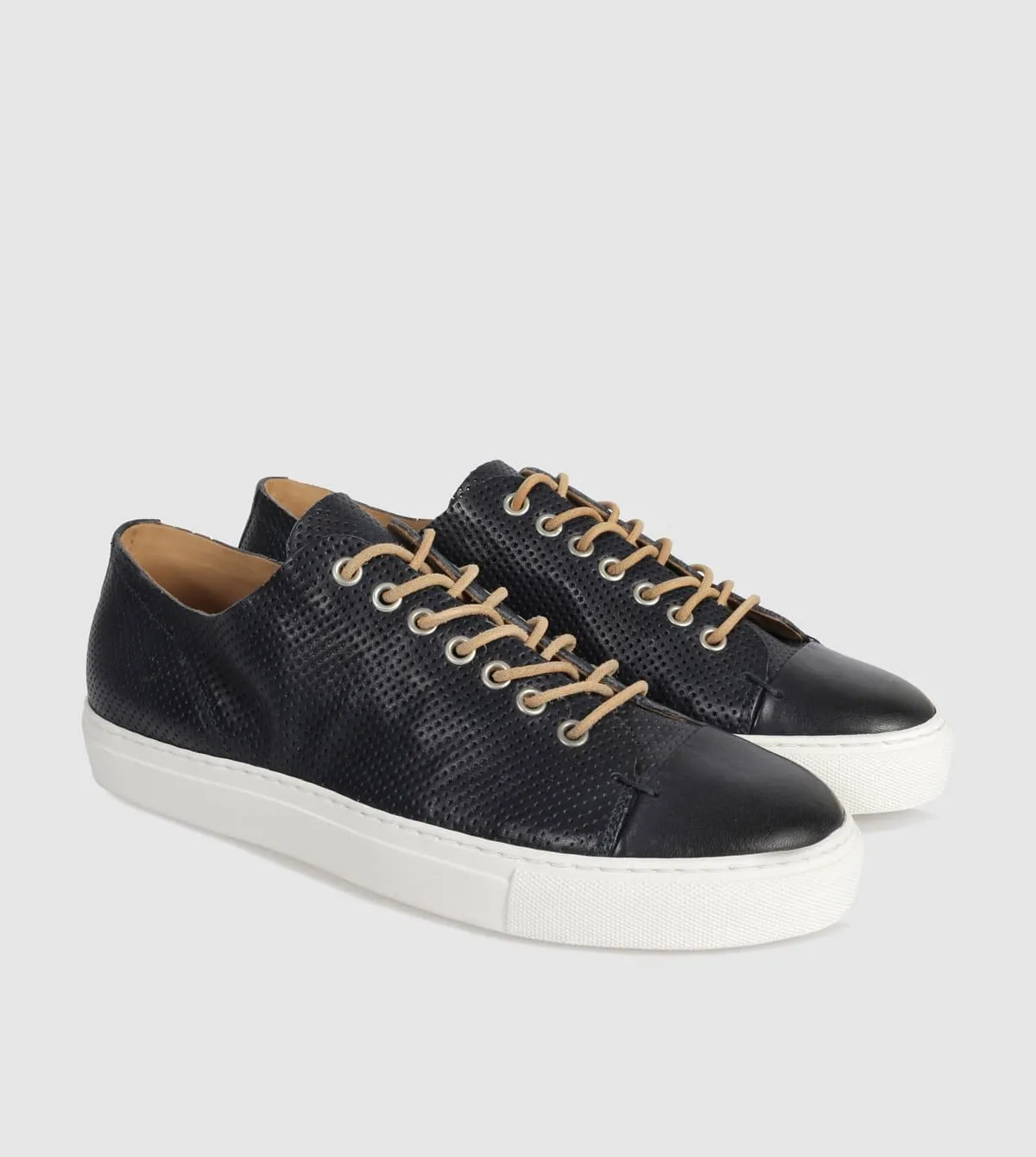 Eagan Low Top sneakers by Brando
