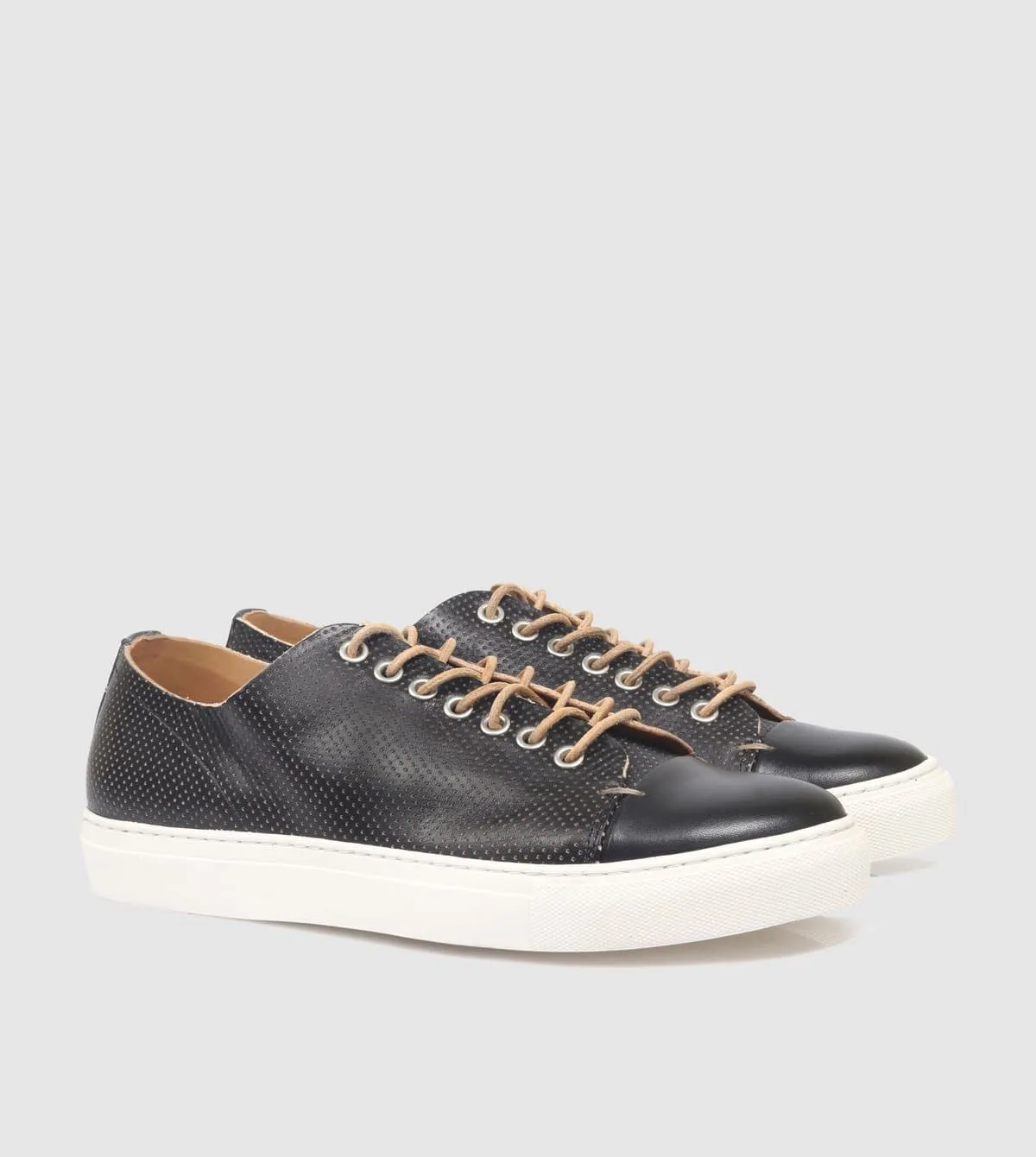 Eagan Low Top sneakers by Brando