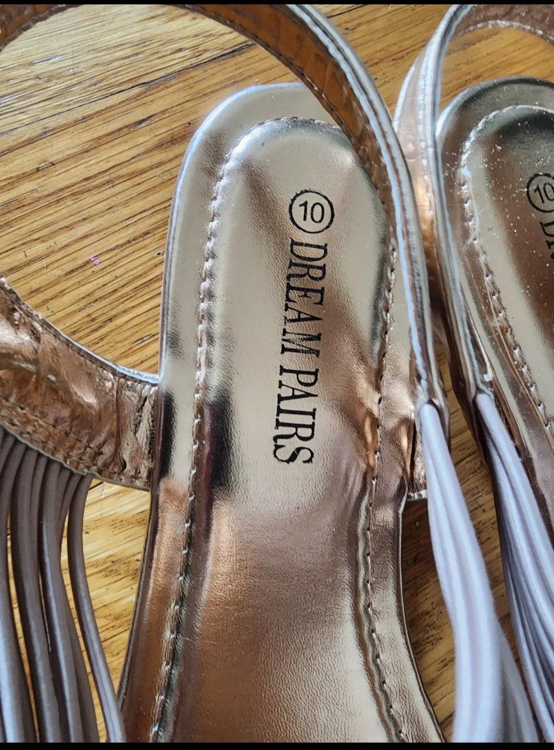 Glamerous Rose Gold Glitter Thong Sandals fits size 9.5