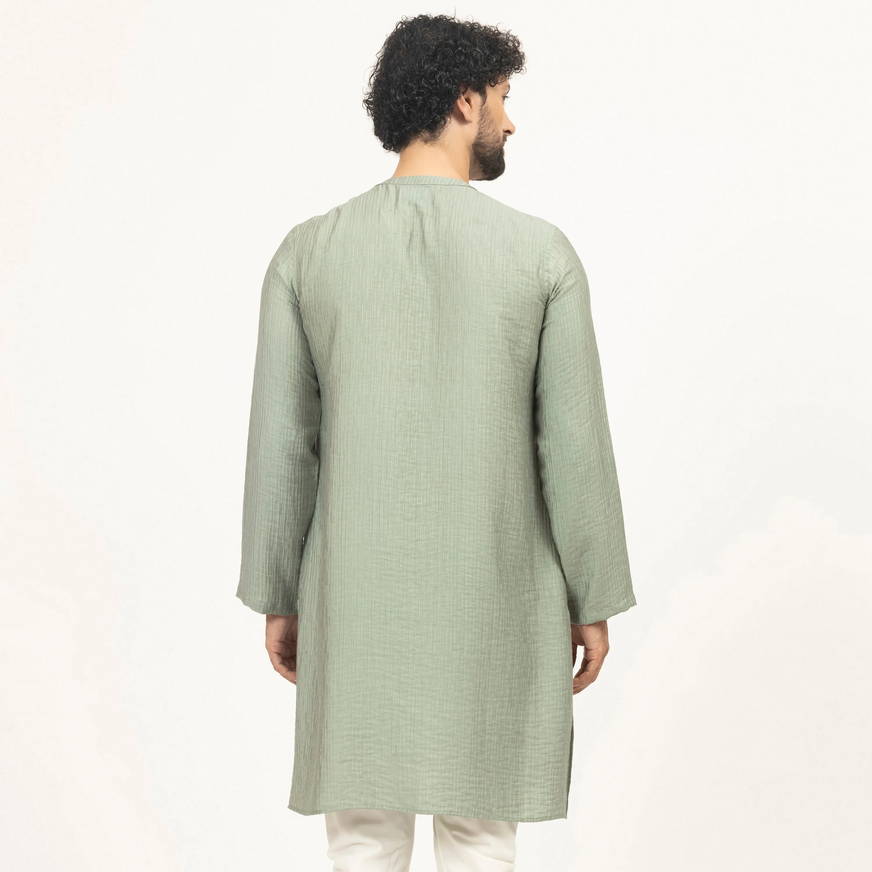 Green Double Gauze Kurta With Dragonfly Embroidery