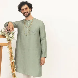 Green Double Gauze Kurta With Dragonfly Embroidery