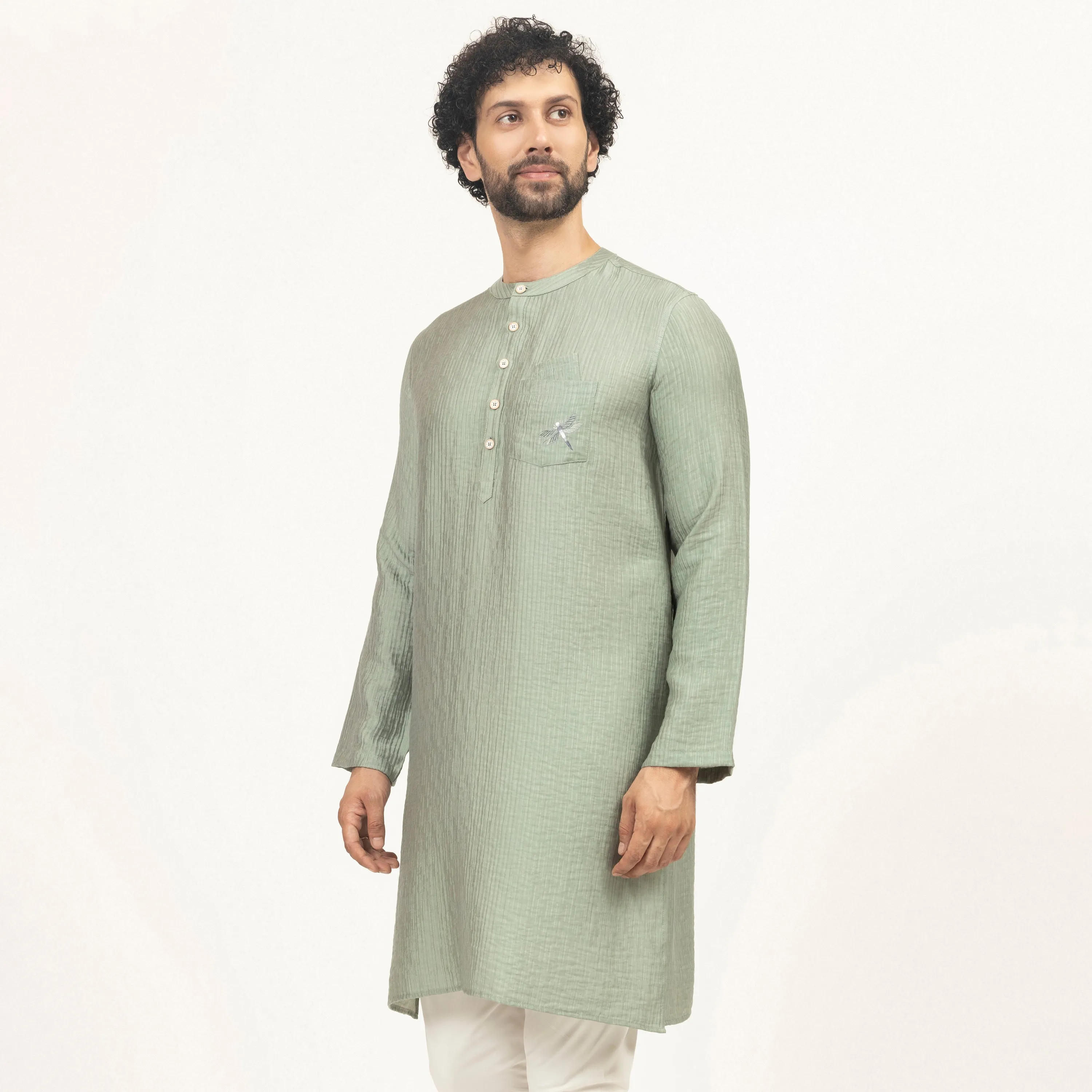 Green Double Gauze Kurta With Dragonfly Embroidery