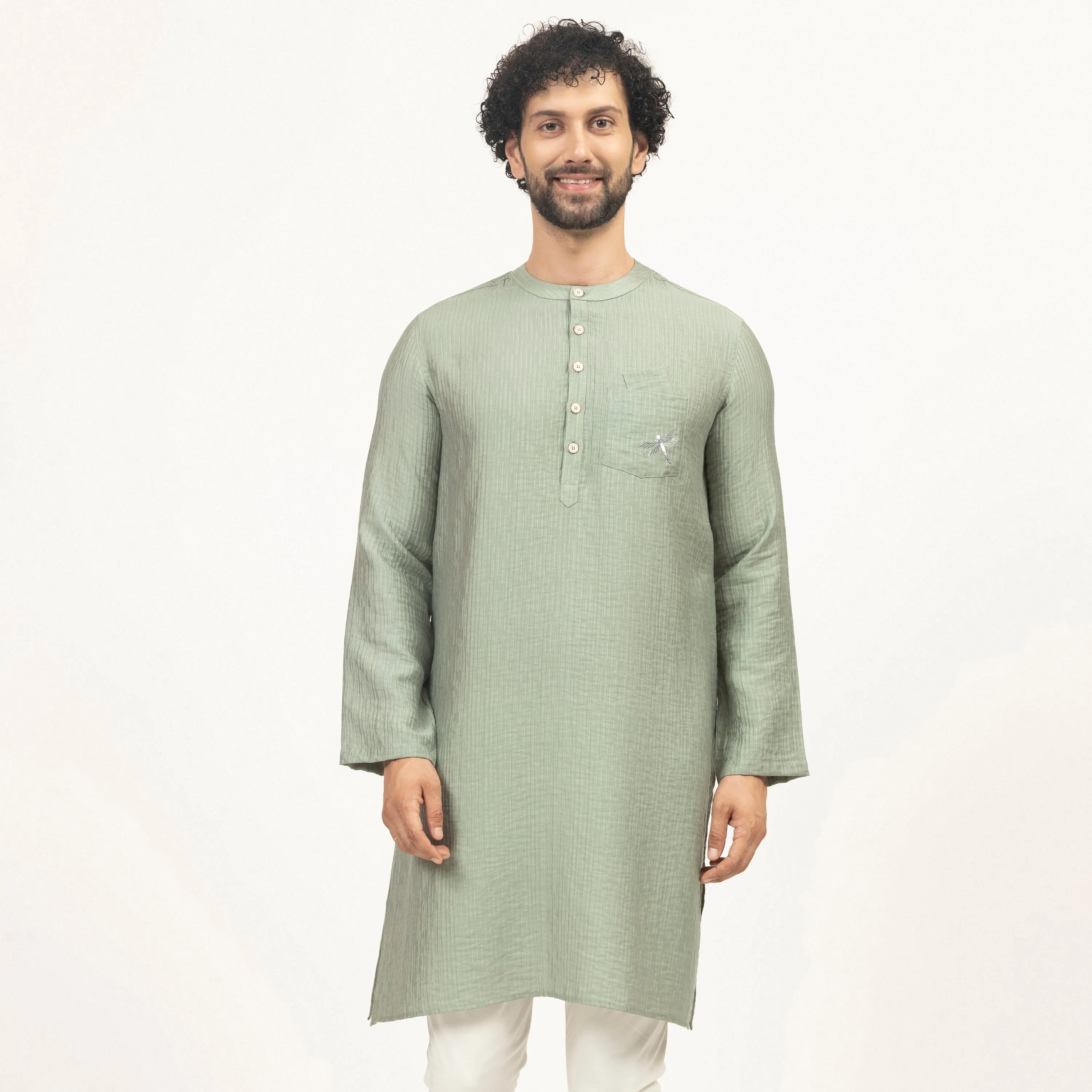 Green Double Gauze Kurta With Dragonfly Embroidery
