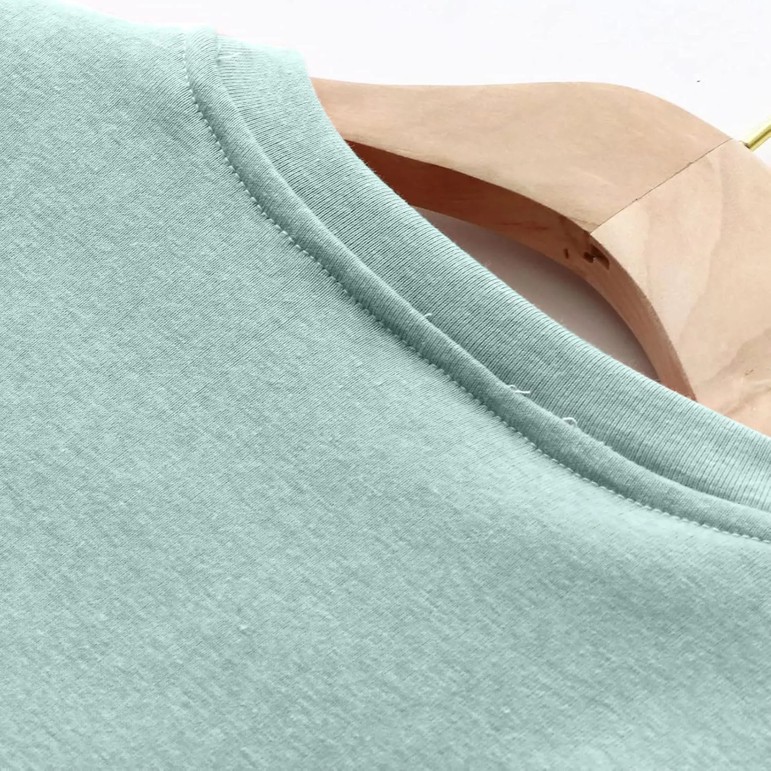 LCMTWX Winter Coats for Women Thick Fleece Sweatshirt Winter Round Neck Warm Soft Fashion Color Block Patchwork Cardigan