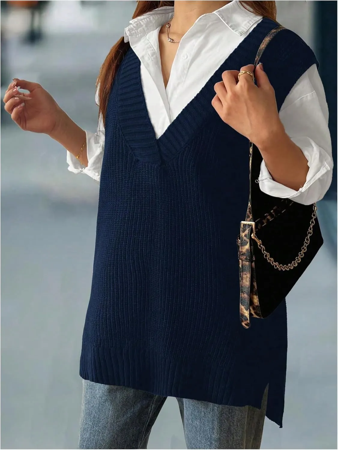 MakeMeChic Women's Plus Size Loose Sweater Vest V Neck Sleeveless Cable Knit Sweaters