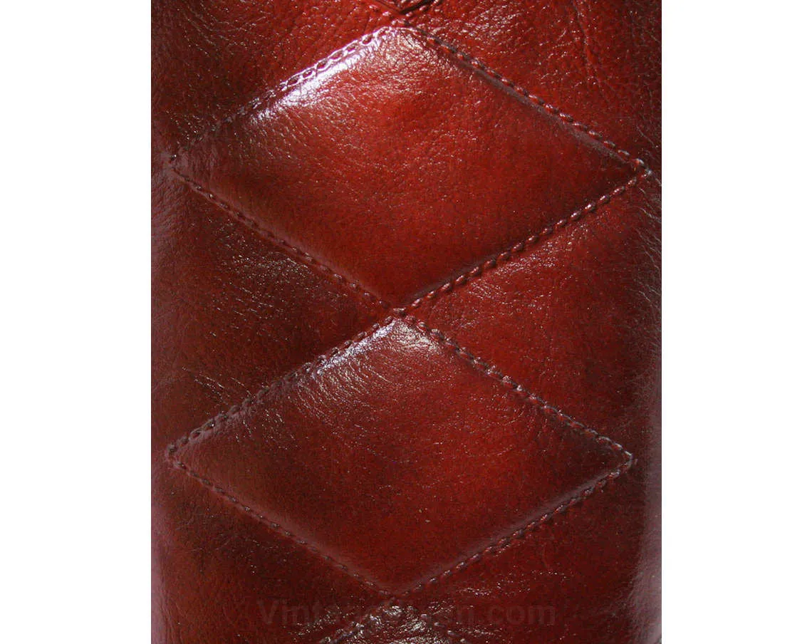 Size 5 Mod 60s Boots - Burnt Orange Waterproof Vinyl - 1960s Street Style - Diamond Pattern - Fleece Lined - Unworn - Deadstock - 43151-2